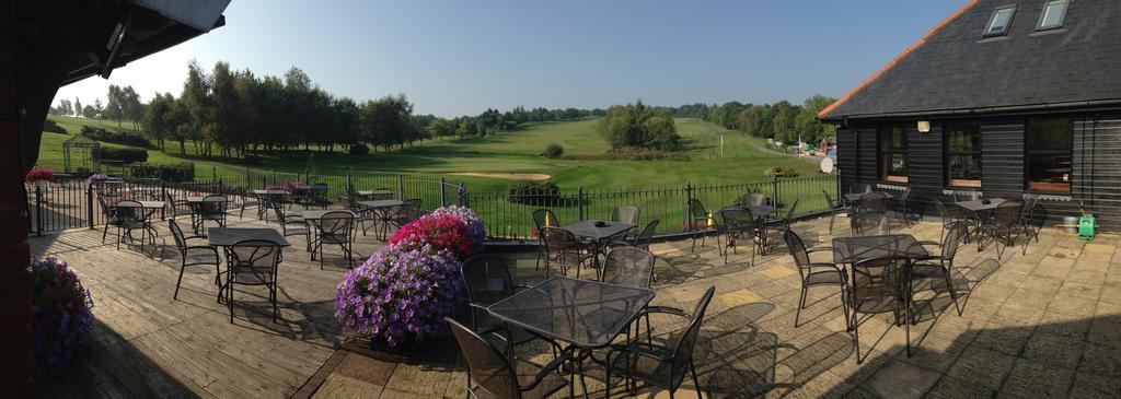Wharton Park Golf & Country Club Acomodação com café da manhã Bewdley Exterior foto
